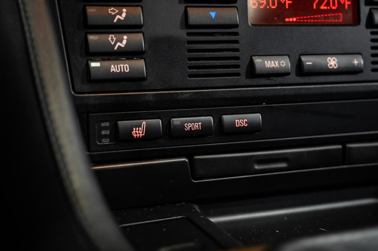 Used 2003 BMW M5 image 22