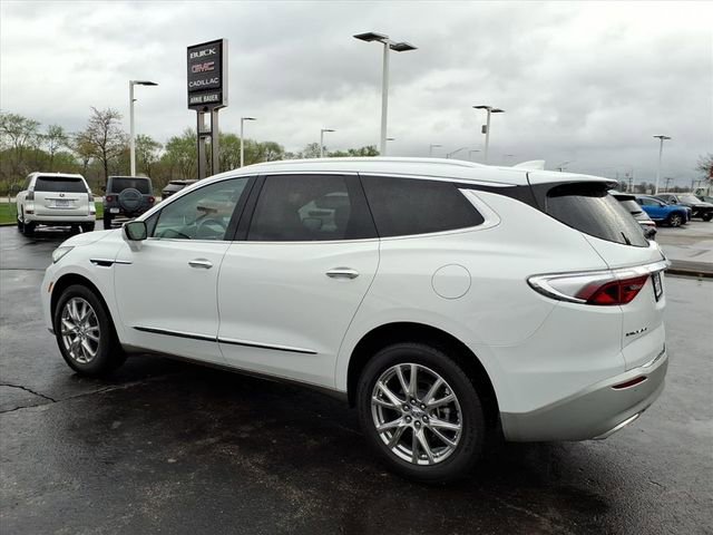 Used 2024 Buick Enclave Essence w/ Experience Buick Package image 9