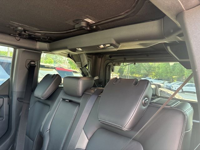 New 2026 Ford Bronco Outer Banks AWD/4WD image 33