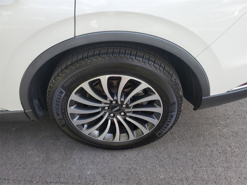 Certified 2023 Lincoln Aviator Reserve w/ Equipment Group 201A image 8