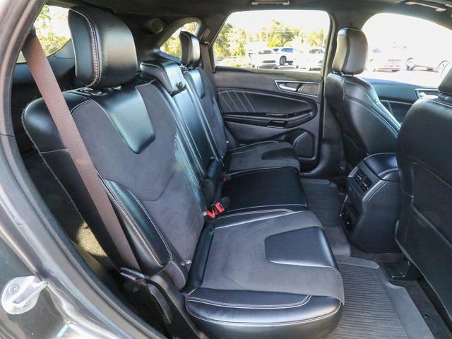 Used 2020 Ford Edge ST w/ Equipment Group 401A image 26