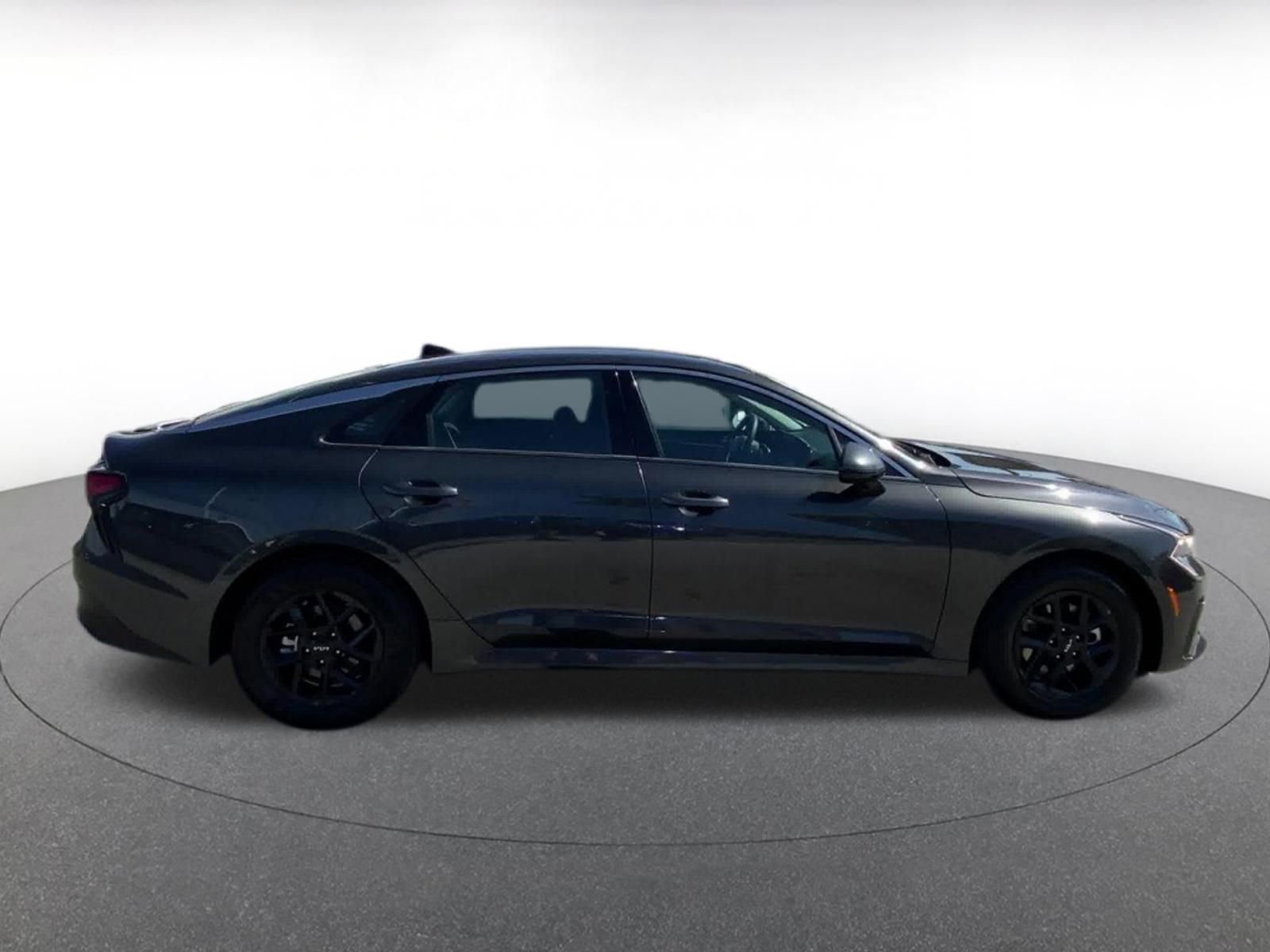 Used 2025 Kia K5 LXS image 16