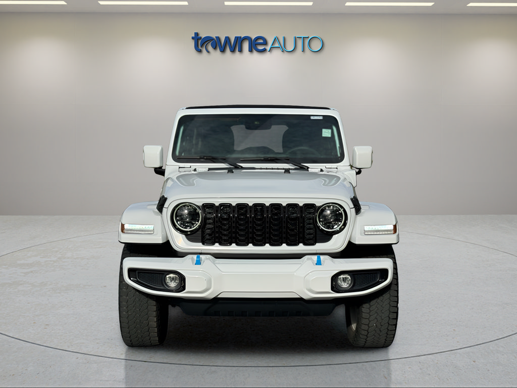 Used 2024 Jeep Wrangler High Altitude AWD/4WD image 8