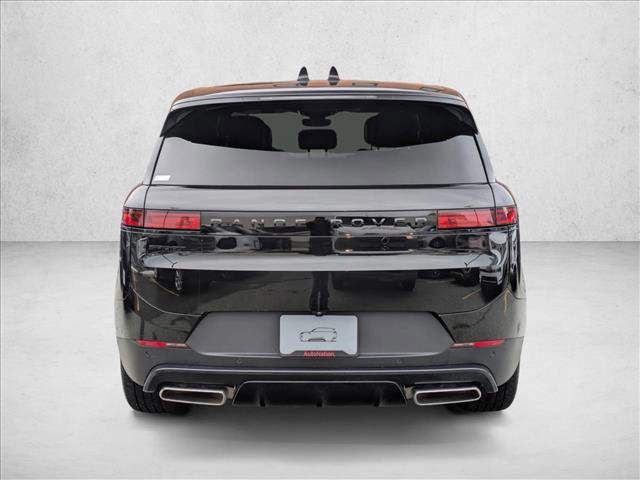 Certified 2025 Land Rover Range Rover Sport SE image 7