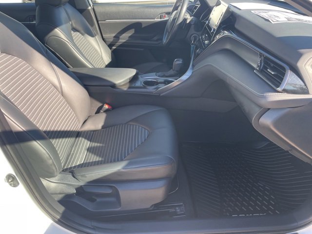 Used 2023 Toyota Camry SE image 15