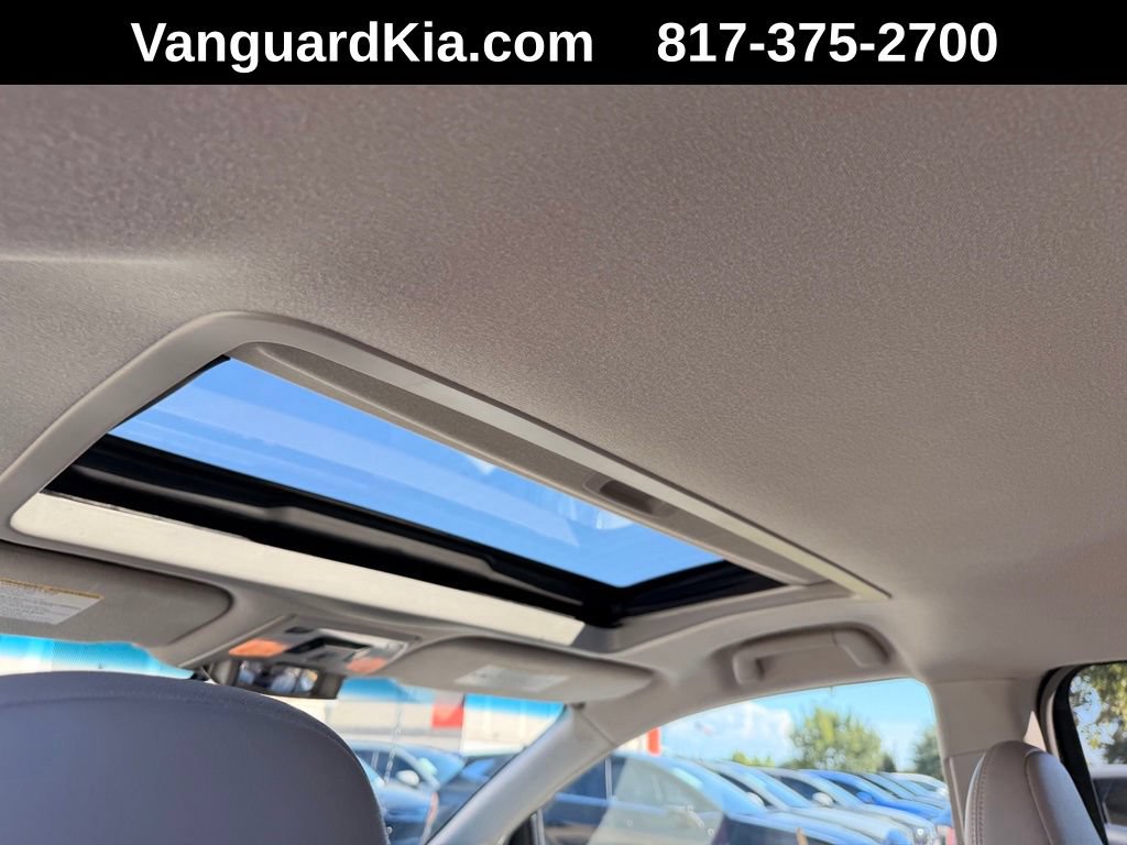 Used 2014 Toyota Sienna XLE FWD image 26