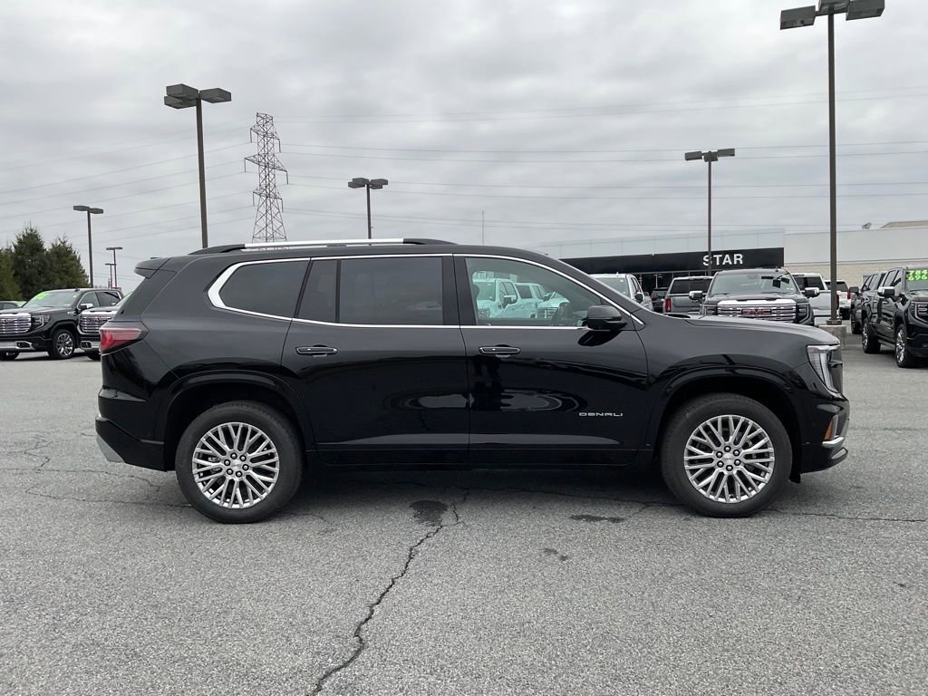 New 2026 GMC Acadia Denali w/ Super Cruise Package image 3