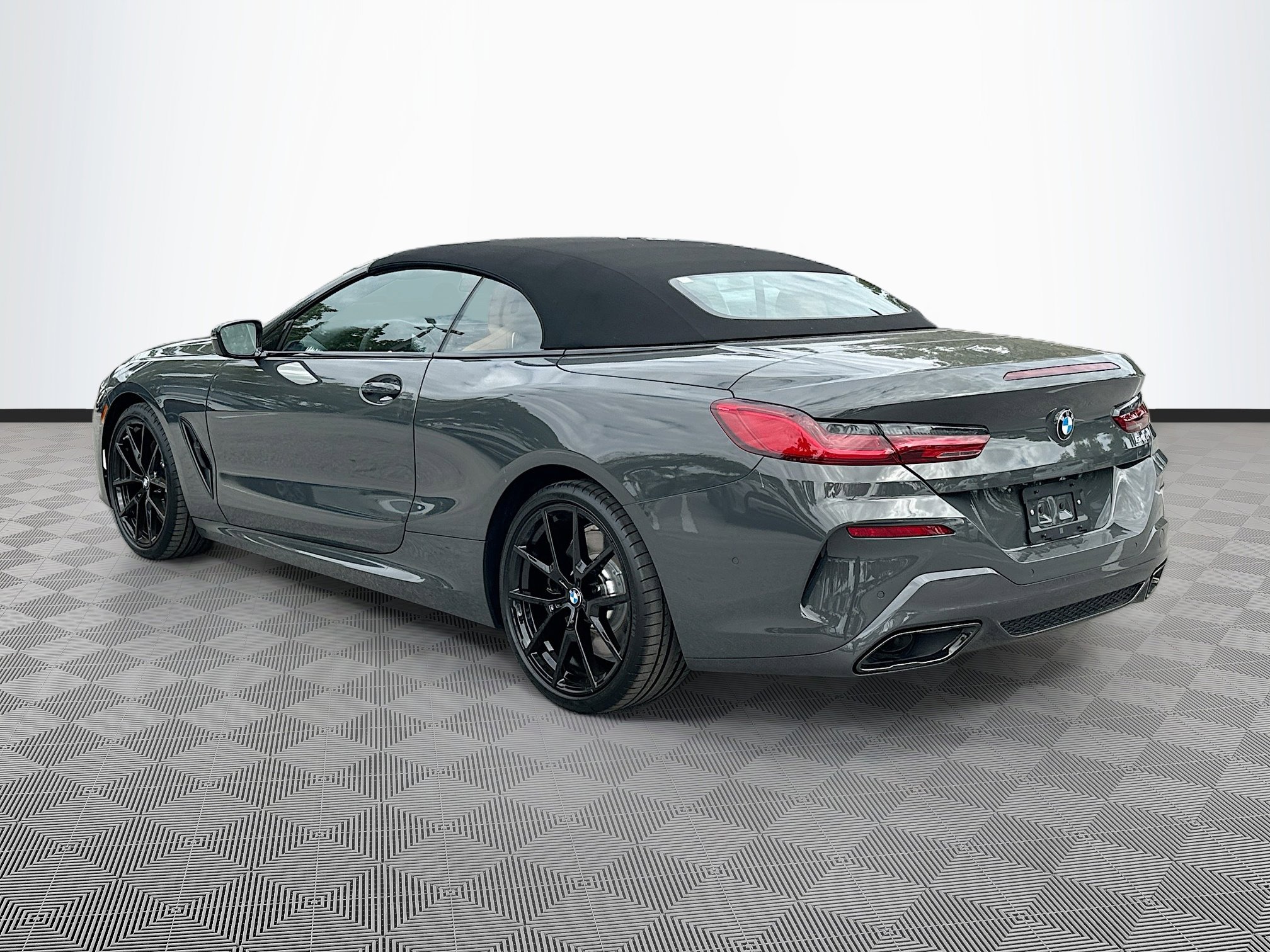 New 2026 BMW 840i Convertible image 4