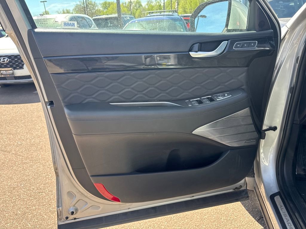 Used 2022 Hyundai Palisade Calligraphy w/ Cargo Package image 22