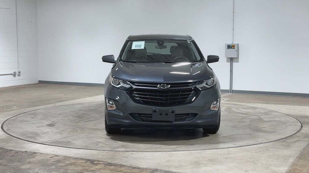 Used 2020 Chevrolet Equinox LS w/ LS Convenience Package AWD/4WD image 3