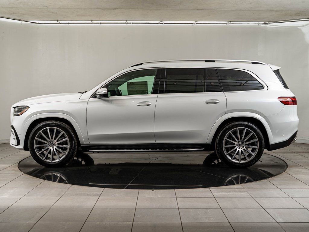 New 2026 Mercedes-Benz GLS 580 4MATIC image 6