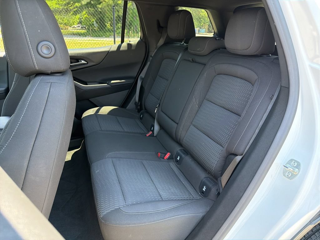 Used 2025 Chevrolet Equinox LT FWD image 22