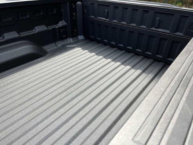 New 2026 GMC Canyon Elevation w/ Convenience Package RWD image 20