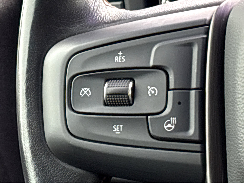 Used 2022 GMC Sierra 1500 AT4 w/ AT4 Premium Package AWD/4WD image 14