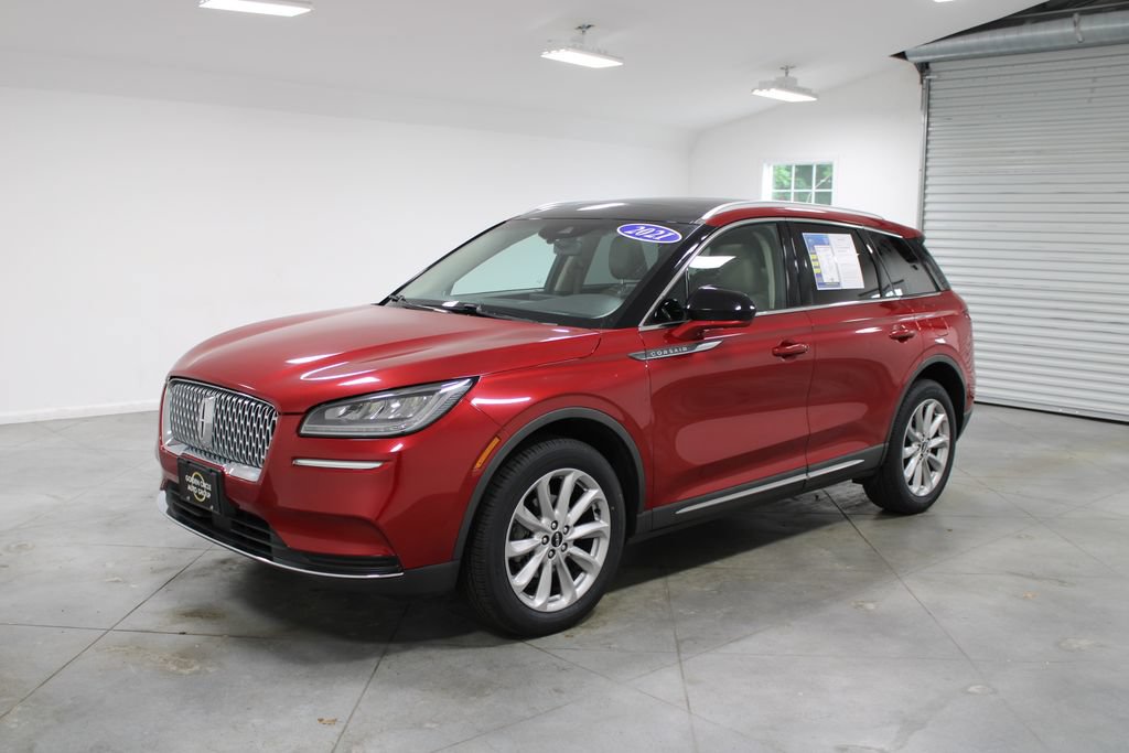 Used 2021 Lincoln Corsair AWD w/ Premium Package image 4