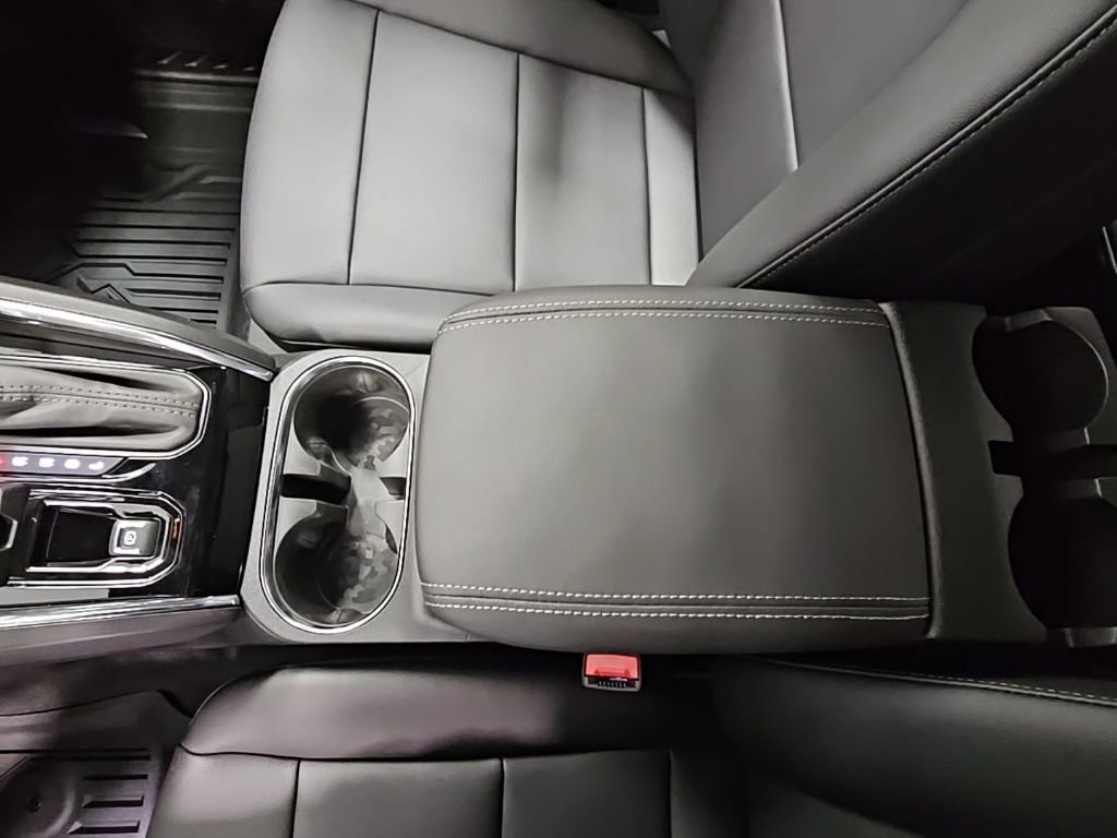 New 2026 GMC Canyon Elevation w/ Convenience Package RWD image 22