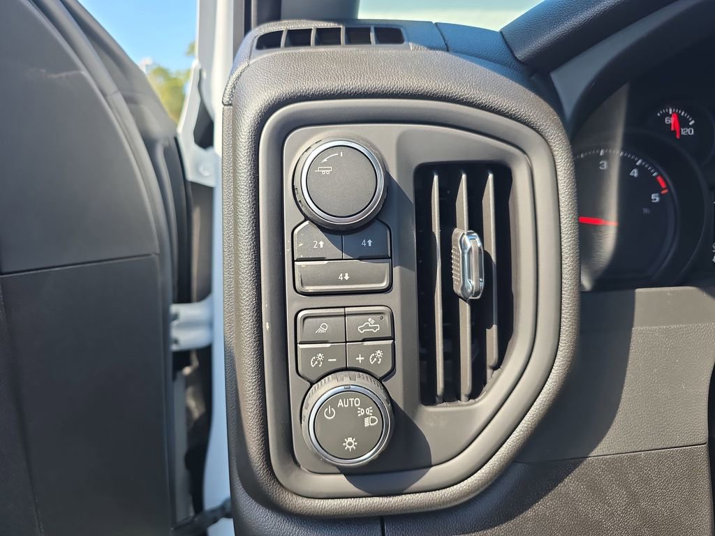New 2026 Chevrolet Silverado 2500 Custom w/ Custom Value Package image 25
