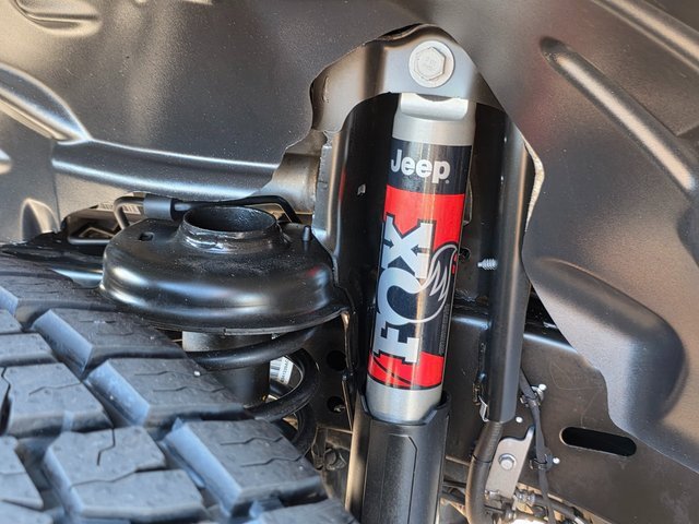 Used 2020 Jeep Gladiator Rubicon image 15