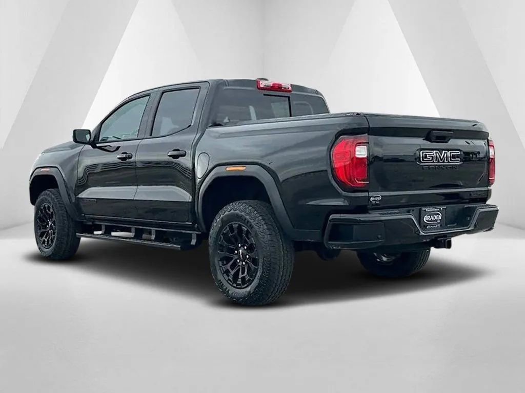 New 2026 GMC Canyon Elevation w/ LPO, Black Badging Package image 8