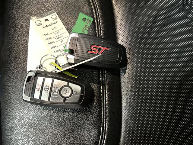Certified 2023 Ford Explorer ST w/ Technology Package image 31