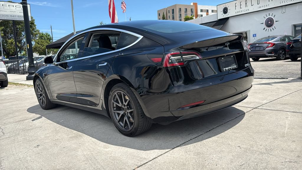 Used 2019 Tesla Model 3 Mid Range RWD image 12