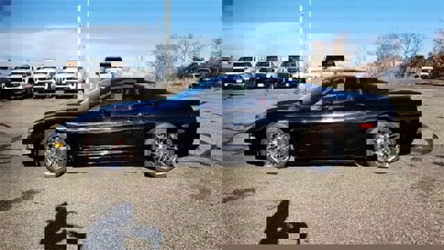 Used 2004 Chevrolet Corvette Coupe image 5