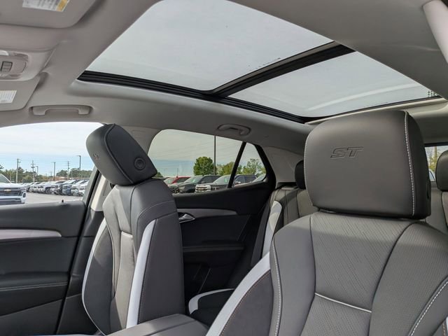 New 2026 Buick Envision Sport Touring AWD/4WD image 17