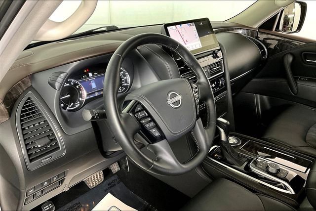 Used 2024 Nissan Armada Platinum w/ Captain's Chairs Package image 13