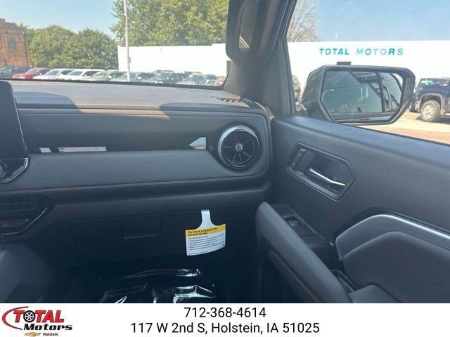 New 2026 Chevrolet Colorado Z71 w/ Technology Package AWD/4WD image 25