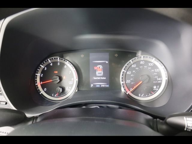 Used 2022 Toyota Highlander L image 25