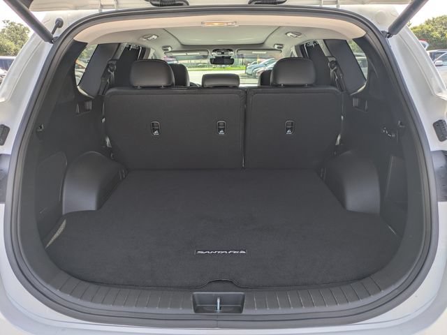 Used 2023 Hyundai Santa Fe SEL w/ Premium Package FWD image 13