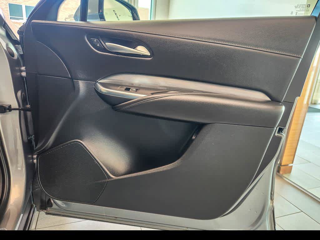 Used 2024 Cadillac XT4 Premium Luxury FWD image 26