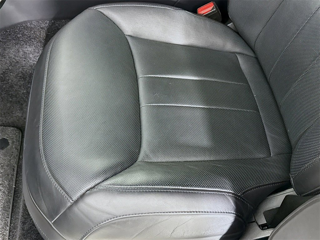 Used 2023 Land Rover Range Rover SE image 21