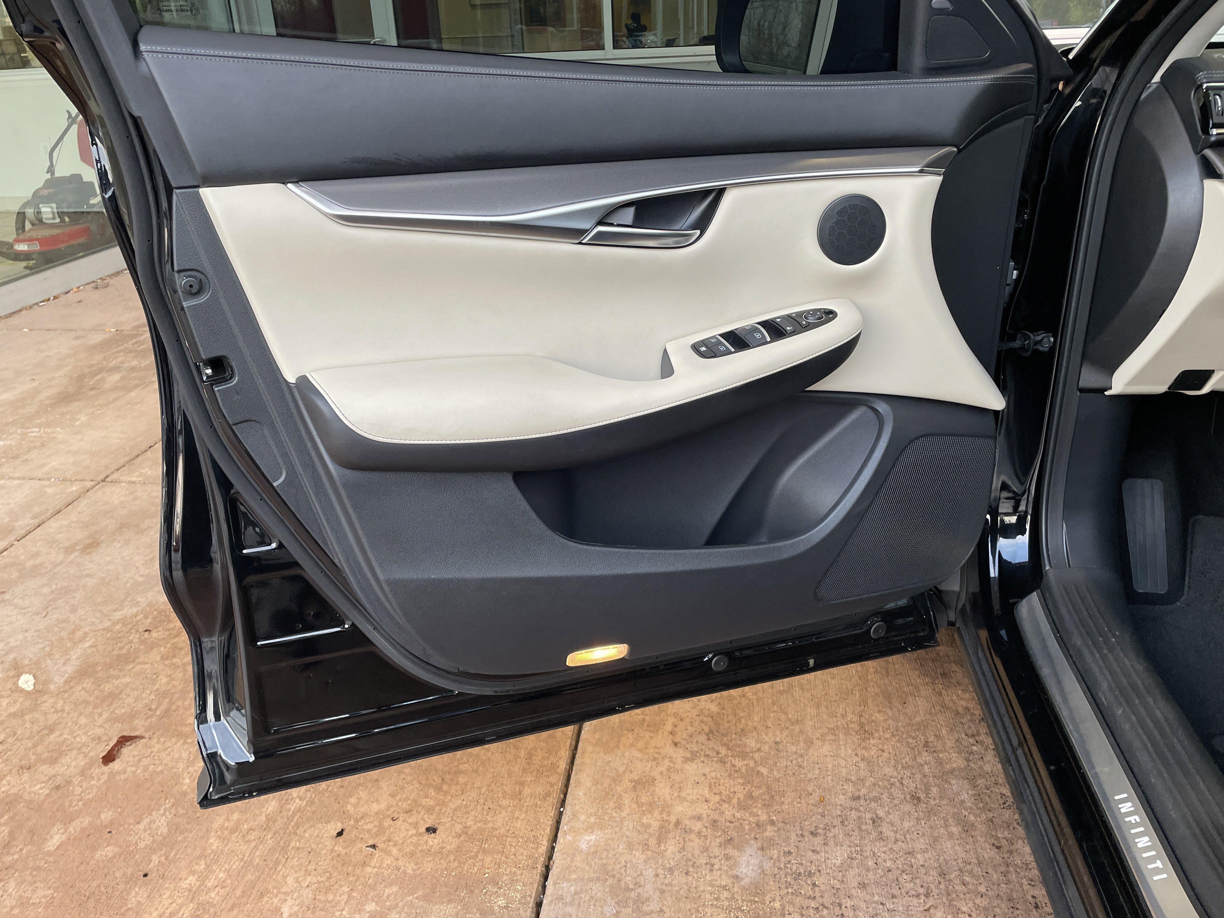 Used 2022 INFINITI QX50 Luxe image 14