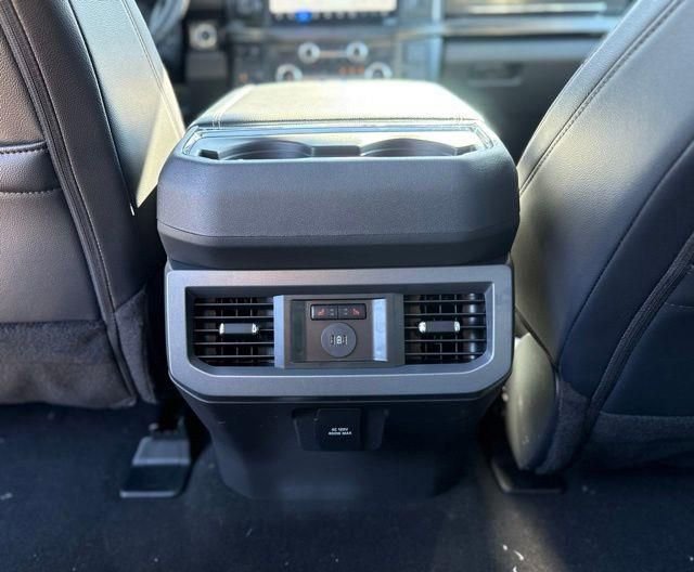 New 2026 Ford F350 Lariat w/ Lariat Ultimate Package image 27