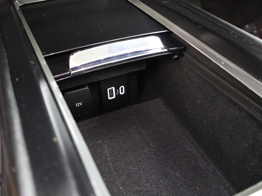 Used 2024 Lincoln Corsair AWD image 55