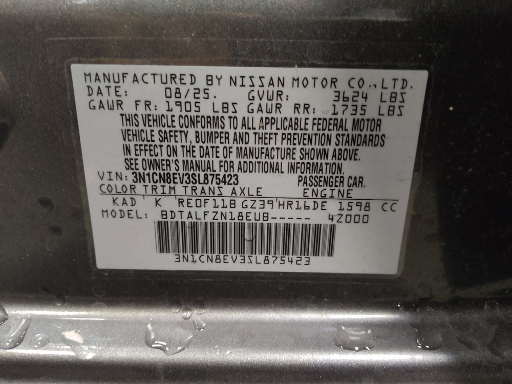 Used 2025 Nissan Versa SV w/ Trunk Package FWD image 33