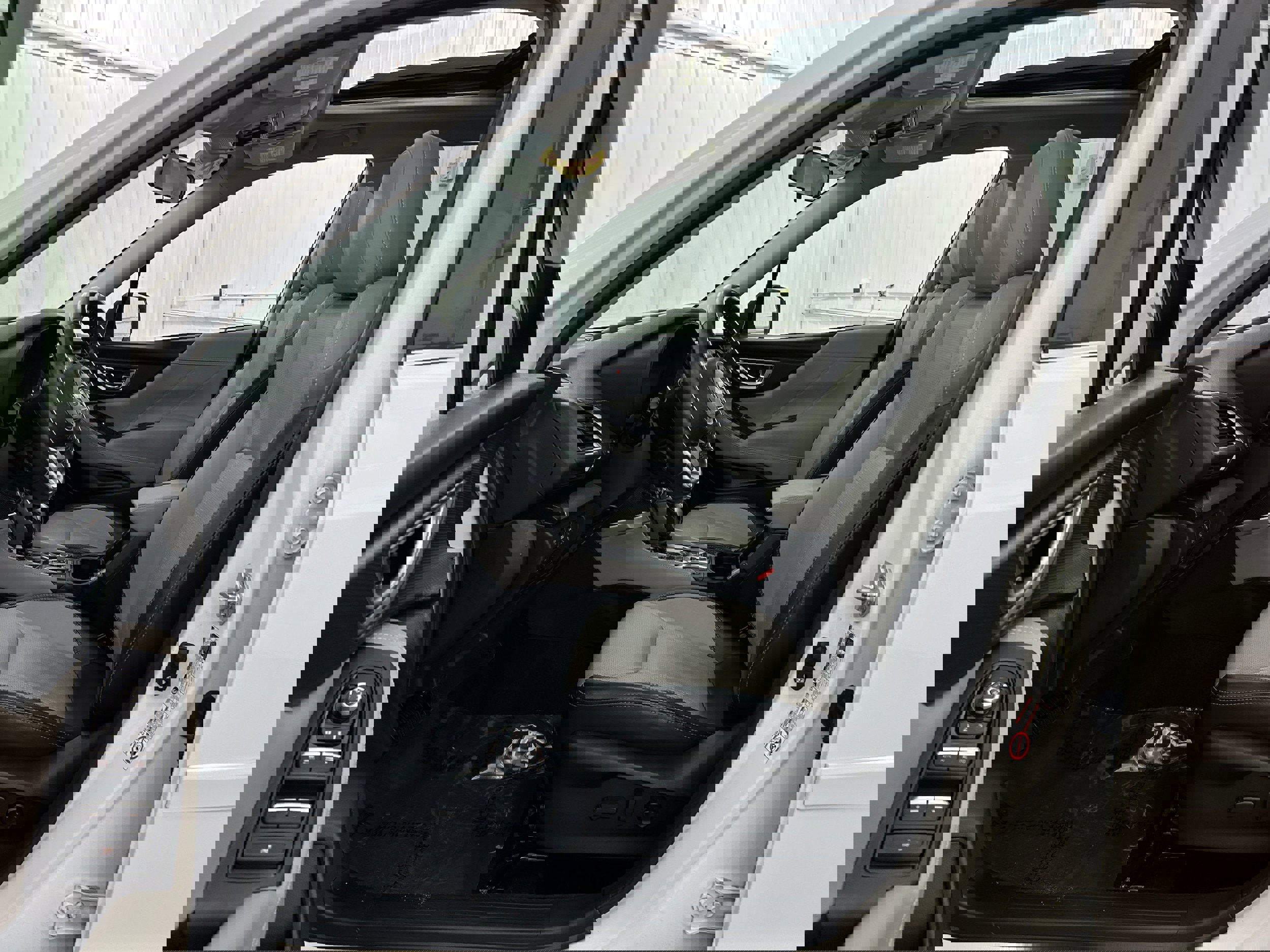 Used 2019 Subaru Forester Limited image 4