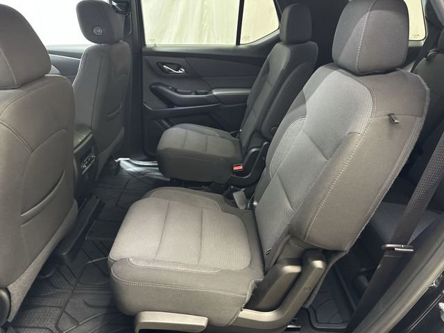 Certified 2023 Chevrolet Traverse LT FWD image 12