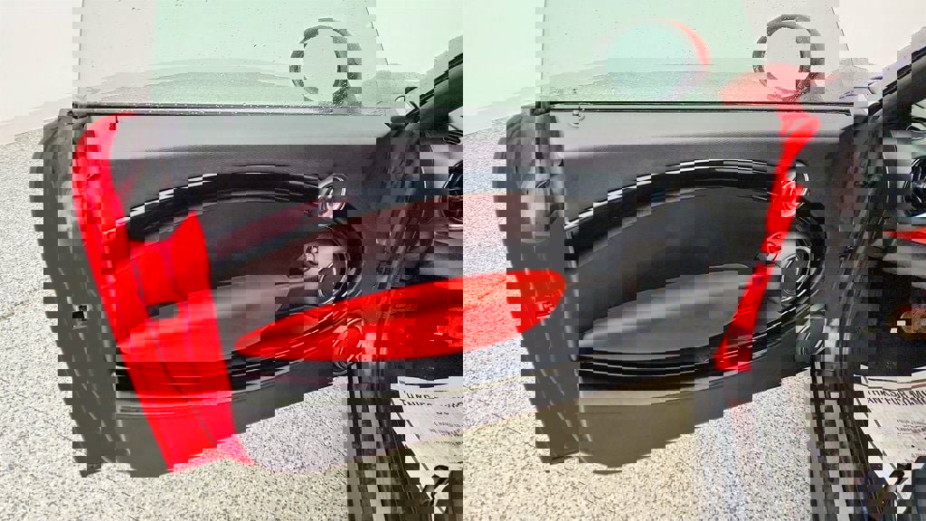 Used 2015 MINI Cooper Roadster image 11