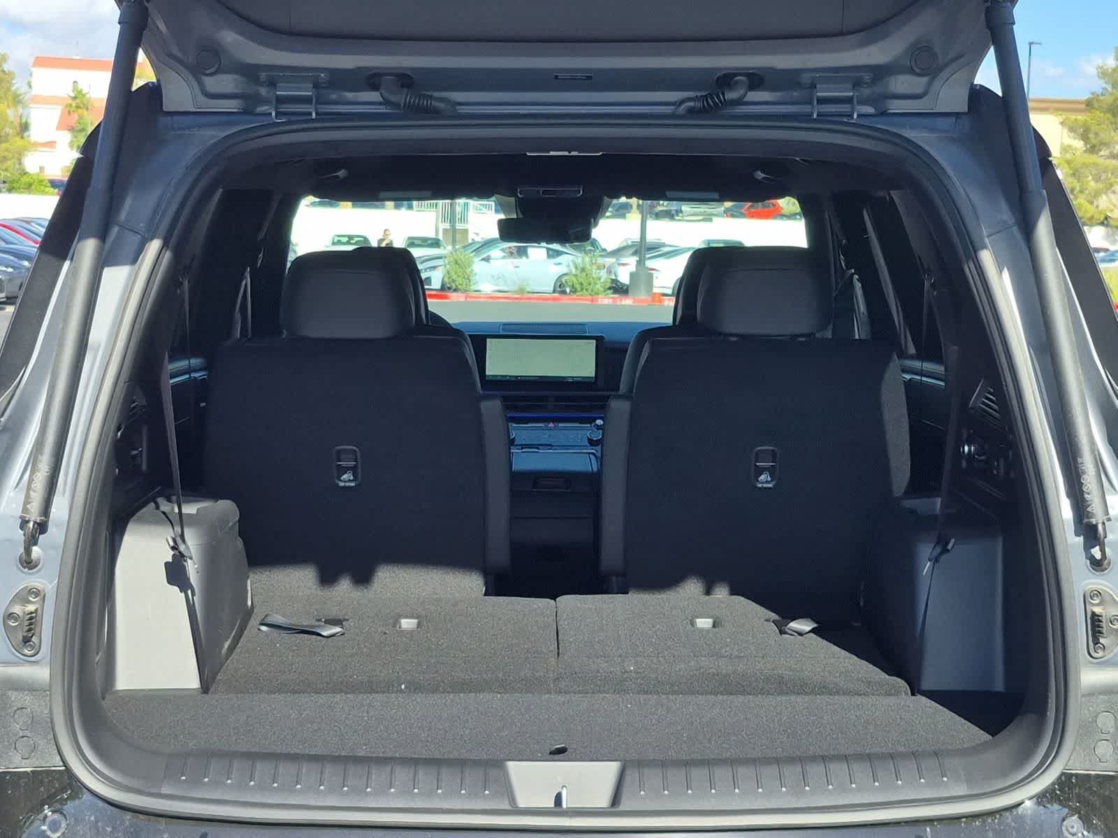 New 2026 Hyundai Santa Fe Calligraphy FWD image 23