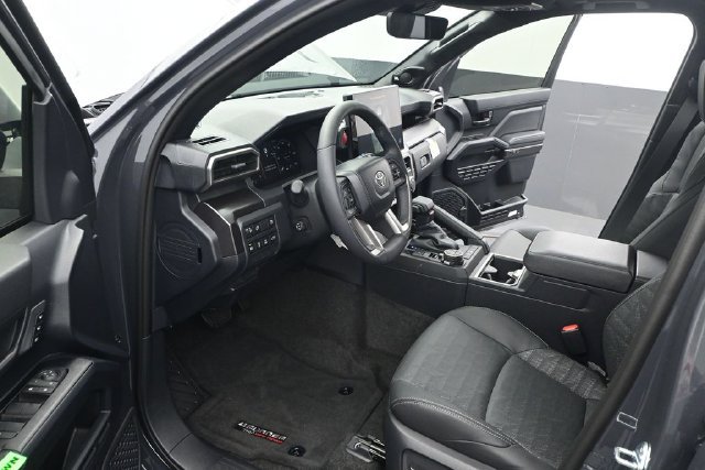 New 2026 Toyota 4Runner 4WD image 4