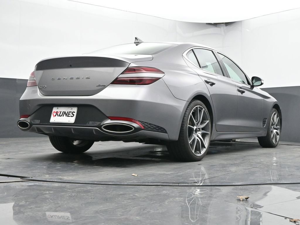 Used 2025 Genesis G70 2.5T image 45
