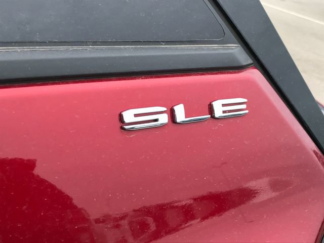 Certified 2023 GMC Terrain SLE w/ Driver Convenience Package image 4
