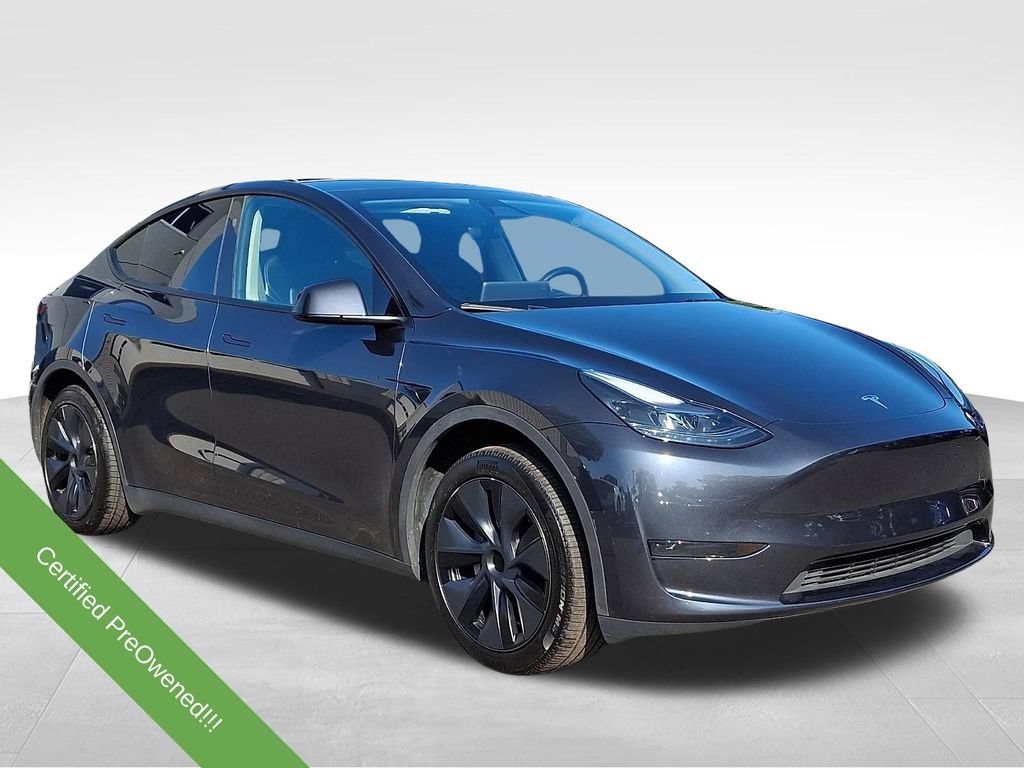 Used 2024 Tesla Model Y Long Range RWD image 1