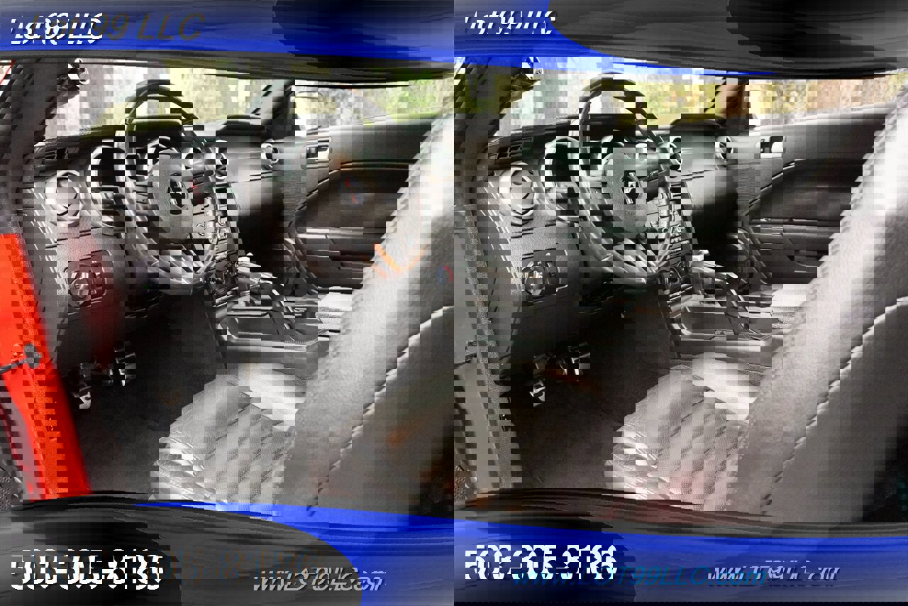 Used 2008 Ford Mustang Shelby GT500 RWD image 12