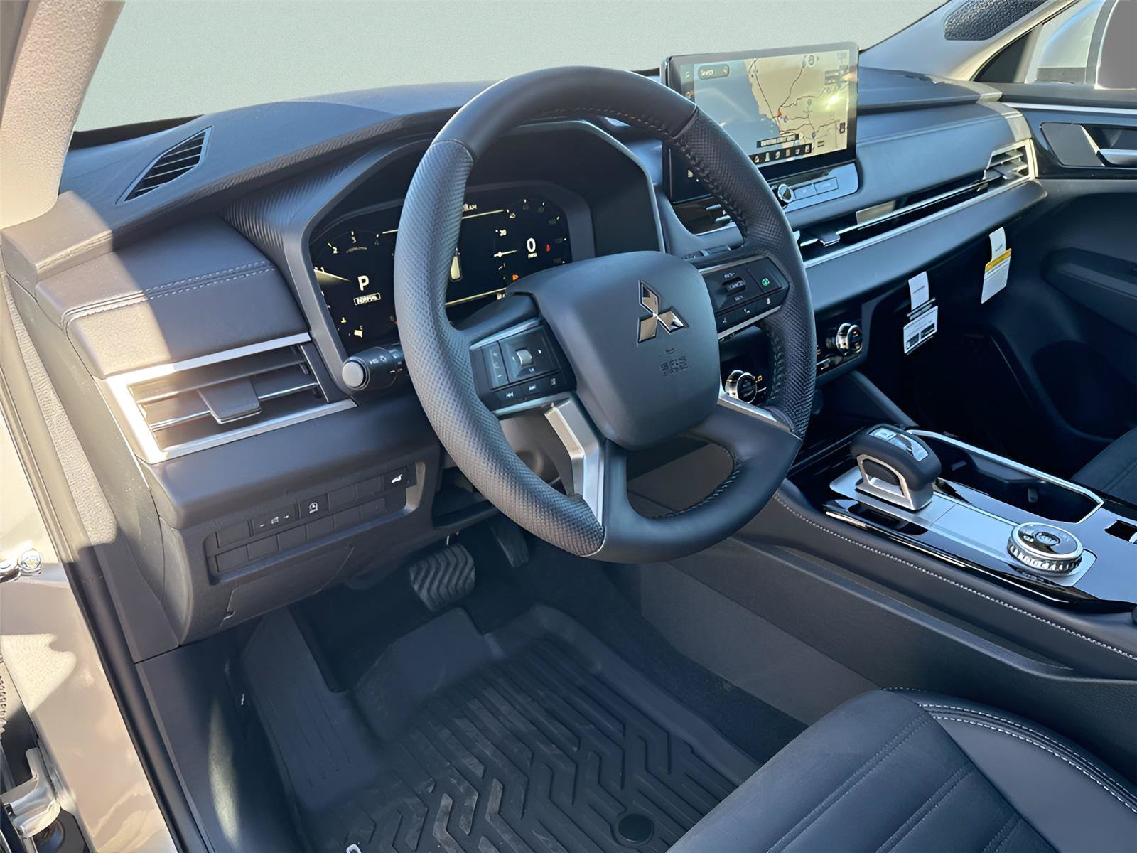 New 2026 Mitsubishi Outlander SE FWD image 21