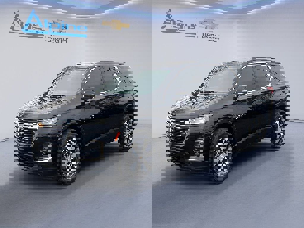 Used 2023 Chevrolet Traverse LT w/ LT Premium Package image 1