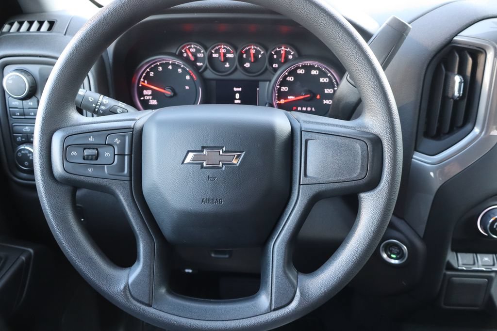 Used 2023 Chevrolet Silverado 1500 Custom Trail Boss AWD/4WD image 5