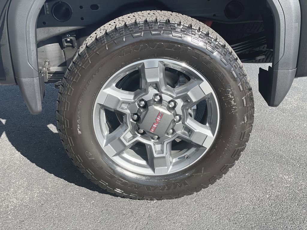 New 2026 GMC Sierra 2500 SLE w/ SLE Value Package; image 41